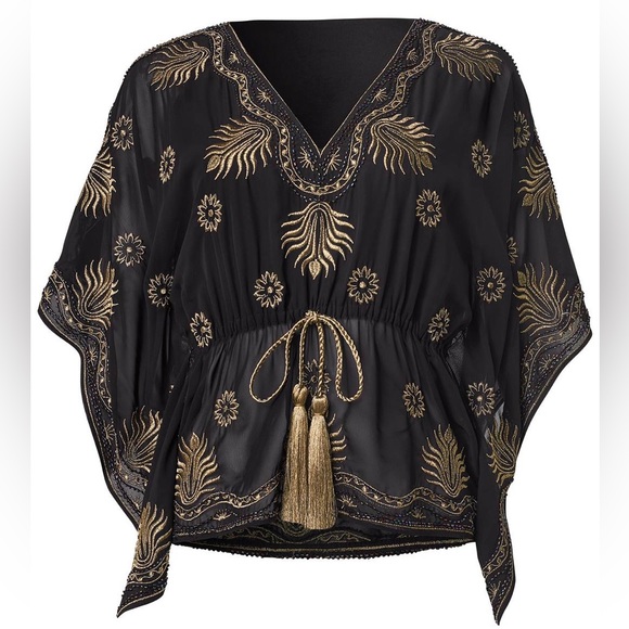 💓Final Price💓Black and gold Embellished Handkerchief
Top SZ S & XS - Picture 6 of 7